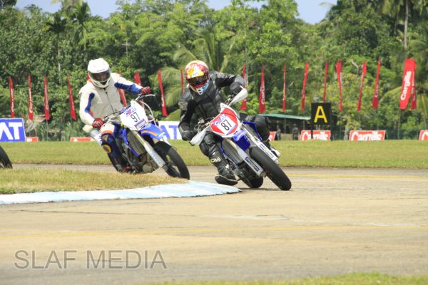 රොදර්හැම් මෝටර් රථ හා යතුරු පැදි ධාවන තරඟාවළිය 2012