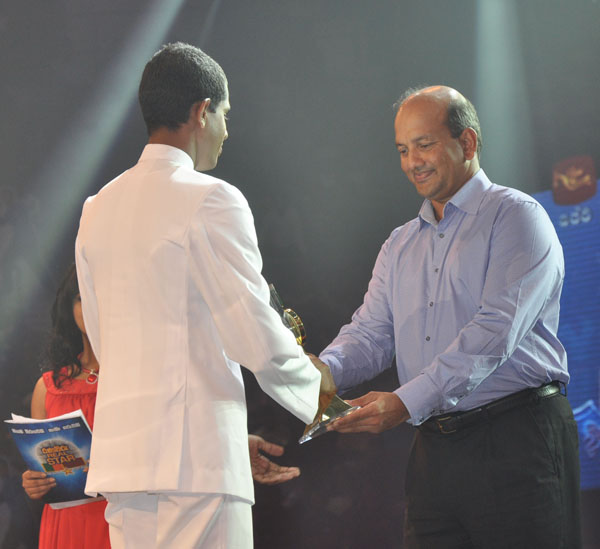 Ranaviry Real star culminates in Exuberance