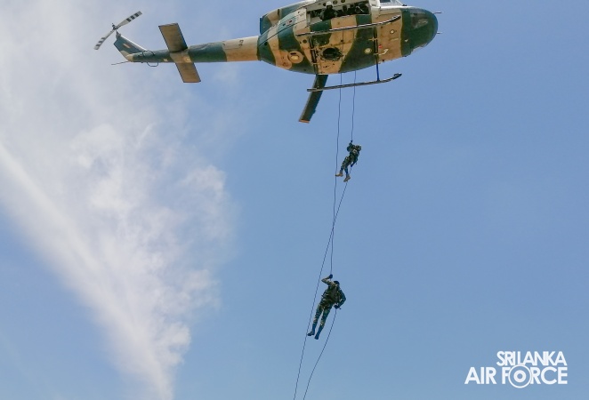 RSFTS SUCCESSFULLY CONDUCTS HELIBORNE OPERATION COURSE FOR LOCAL AND FOREIGN PERSONNEL