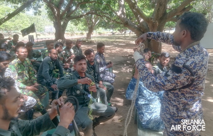 RSFTS SUCCESSFULLY CONDUCTS HELIBORNE OPERATION COURSE FOR LOCAL AND FOREIGN PERSONNEL
