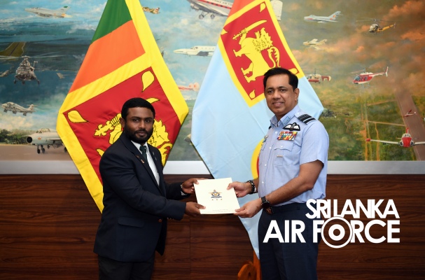 VICTORIOUS RUGBY TEAM FELICITATED BY THE COMMANDER