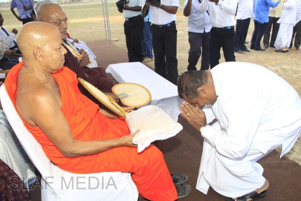 President Mahinda Rajapakse Inaugurates Batticaloa Airfield Project