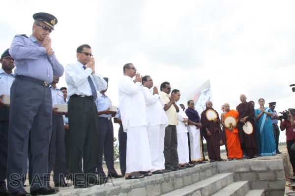 President Mahinda Rajapakse Inaugurates Batticaloa Airfield Project