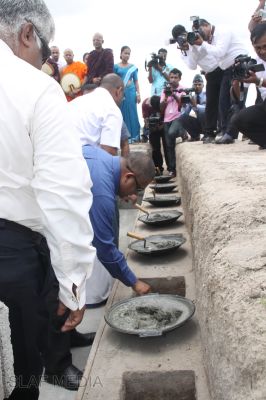 President Mahinda Rajapakse Inaugurates Batticaloa Airfield Project