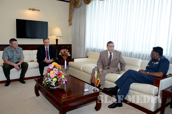 Russian Ambassador Calls on the Commander of the Air Force