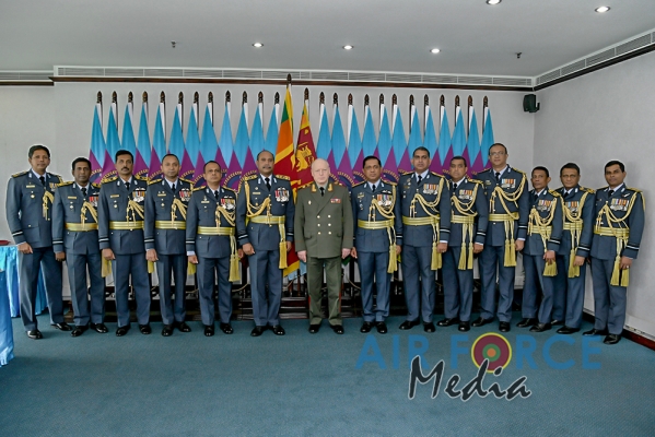 Russian Commander in Chief of Land Forces calls on the Commander