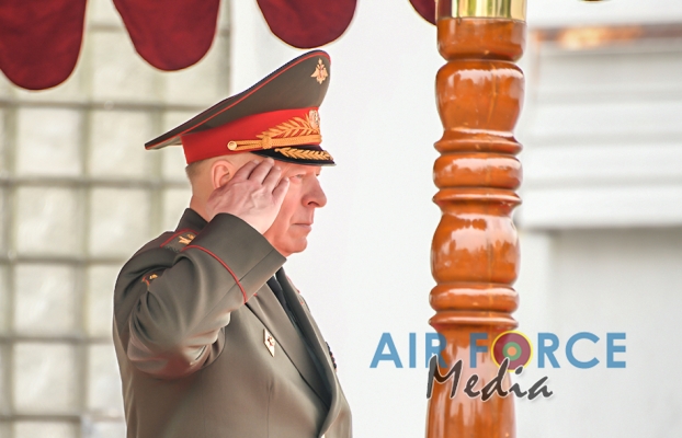 Russian Commander in Chief of Land Forces calls on the Commander