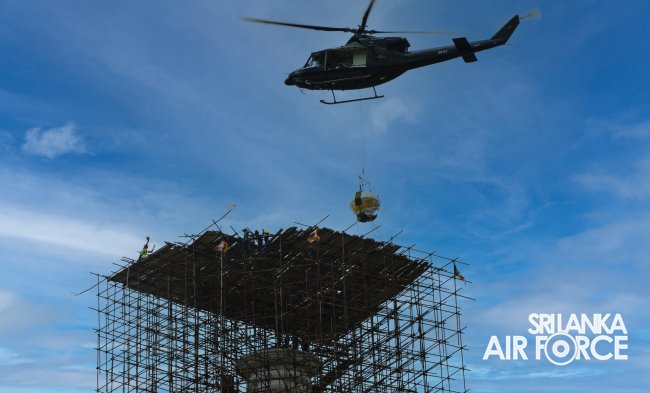SLAF SUCCESSFULLY PLACES FINIAL ON TOP OF THE SANDAHIRU SEYA