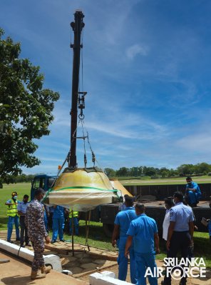 SLAF SUCCESSFULLY PLACES FINIAL ON TOP OF THE SANDAHIRU SEYA