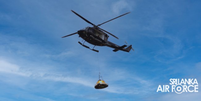 SLAF SUCCESSFULLY PLACES FINIAL ON TOP OF THE SANDAHIRU SEYA