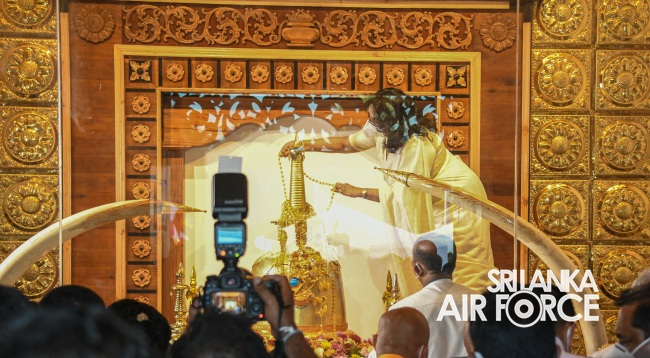 SANDAHIRUSEYA VESTED WITH MAHA SANGHA