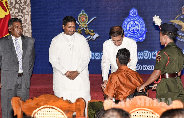 War Heroes Receive Houses from HE the President