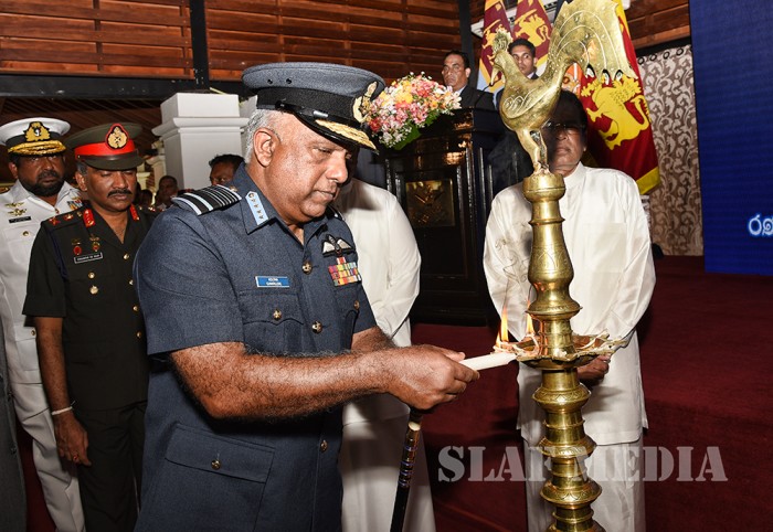War Heroes Receive Houses from HE the President