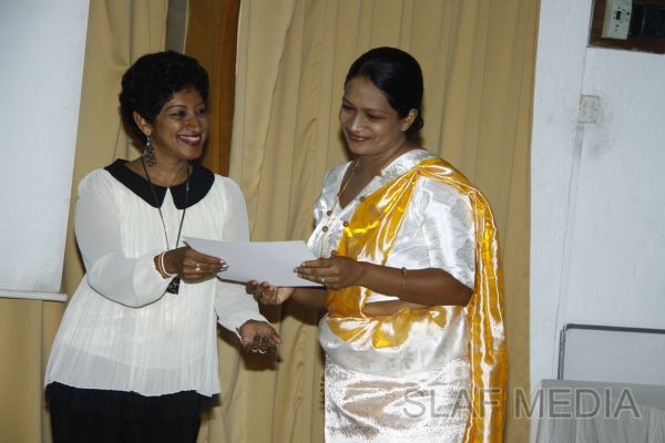 Certificate Awarding Ceremony of The 1st Batch of “Self Grooming Course”