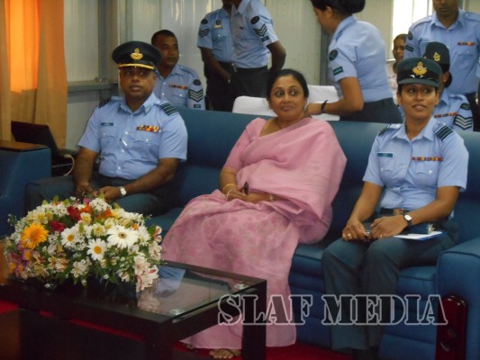 SLAF Seva Vanitha Unit Chairperson Visits SLAF Seva Vanitha Garment Factory