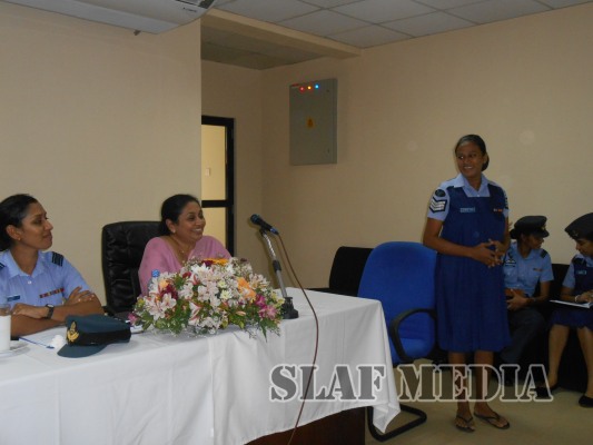 SLAF Seva Vanitha Unit Chairperson Visits SLAF Seva Vanitha Garment Factory