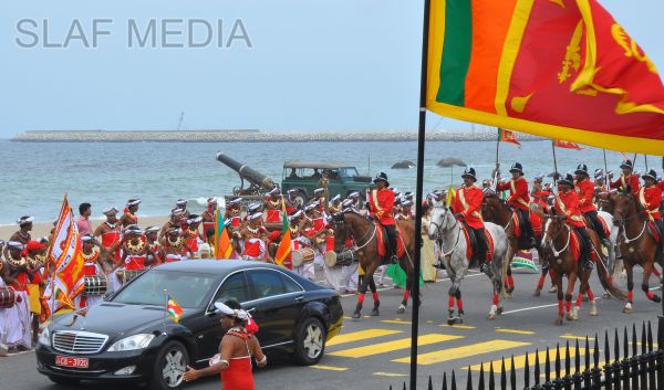 The President of Seychelles accorded a guard of honour by SLAF