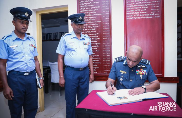 ANNUAL COMMANDER’S INSPECTION AT SLAF STATION SIGIRIYA