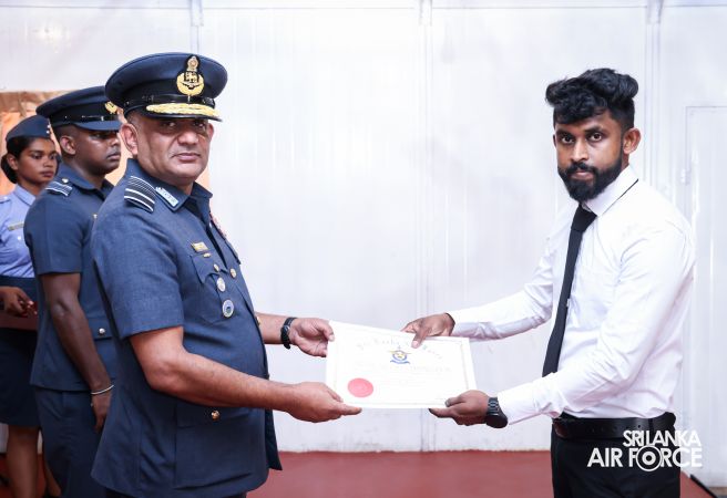 ANNUAL COMMANDER’S INSPECTION AT SLAF STATION SIGIRIYA