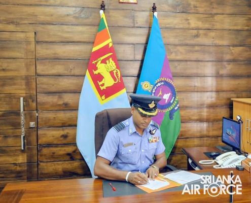 CHANGE OF COMMAND AT SLAF STATION SIGIRIYA