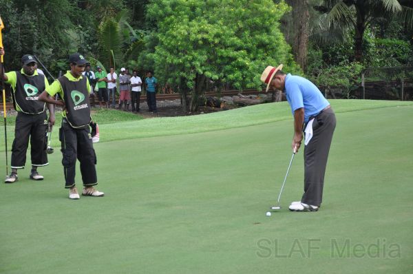 Ministry of Defence Team – Runners Up of the Shakespeare Shield Centenary Golf Tournament