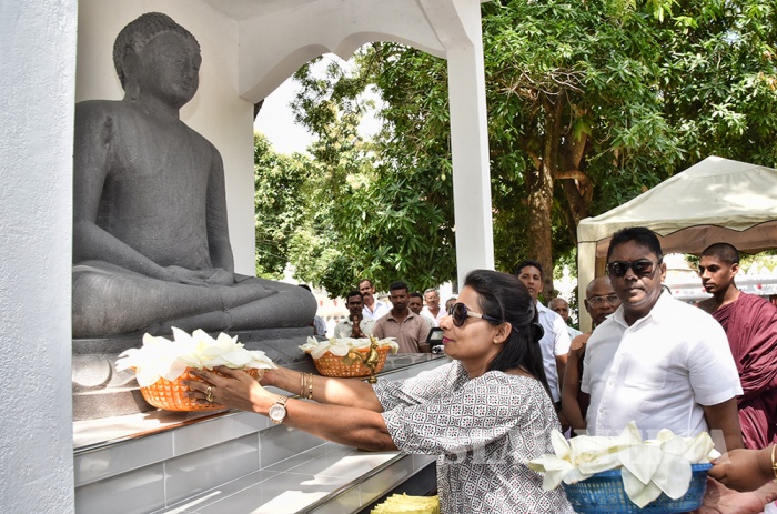 Opening Ceremony of New Shrine at Himidurawa Temple and Gemunu Pre School, Ampara