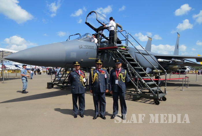 SLAF Presence at Singapore Air Show 2016