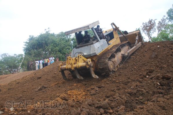 SLAF Assists Farmers in Mamaduwa