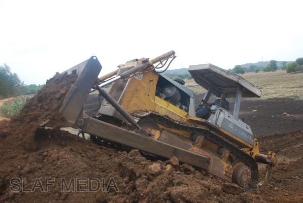 SLAF Assists Farmers in Mamaduwa
