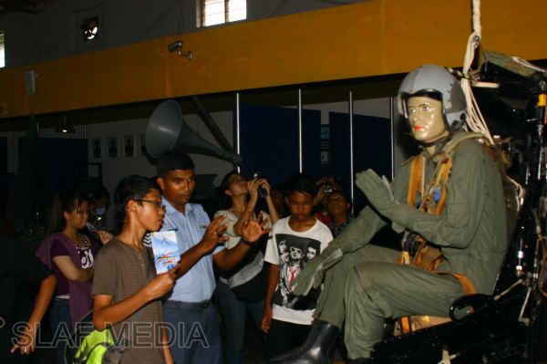 A Batch of Foreign Students Visit to The SLAF Museum