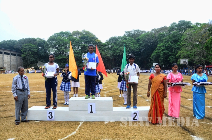 Commander Graced the Sirimavo Balika Annual Sports Meet 2016