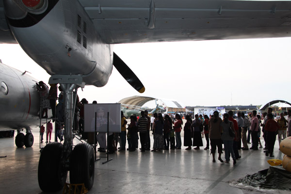 SLAF 60th Anniversary Exhibition and Carnival commences with massive crowd