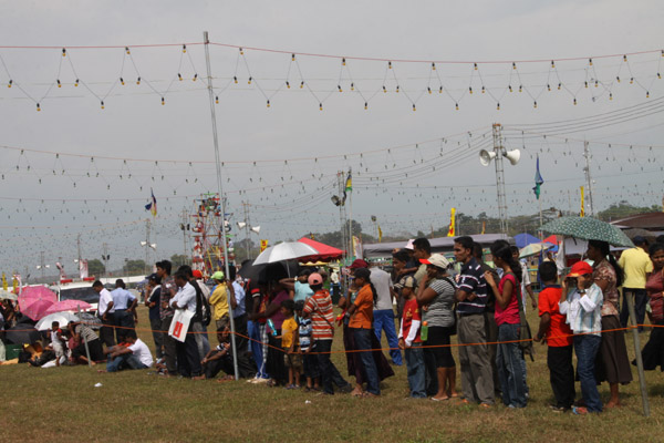 SLAF 60th Anniversary Exhibition and Carnival commences with massive crowd