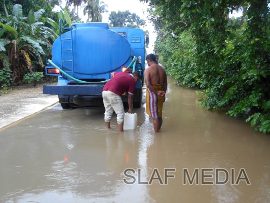 SLAF Goes Into Action To Assist Those Affected By Floods