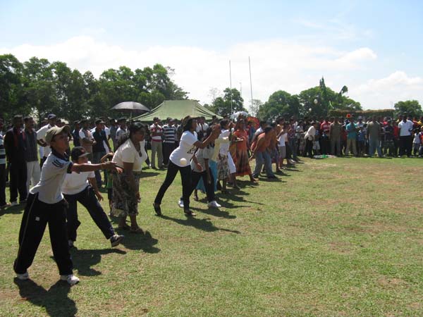 නිදහසේ බක්මහ සැණකෙළිය නිමාවෙයි New Year Celebrations at Ratmalana
