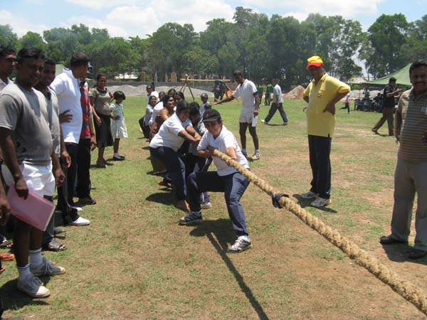නිදහසේ බක්මහ සැණකෙළිය නිමාවෙයි New Year Celebrations at Ratmalana