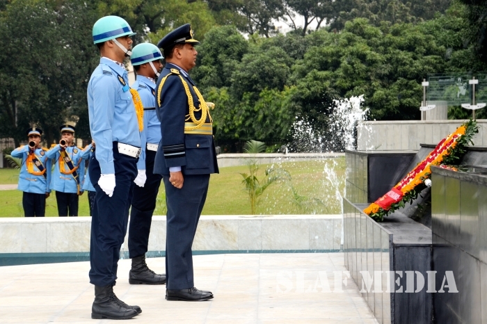 Commander of the Sri Lanka Air Force Visits Bangladesh