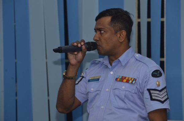 A Workshop for SLAF Comperes