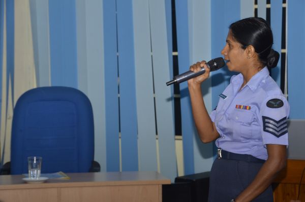 A Workshop for SLAF Comperes