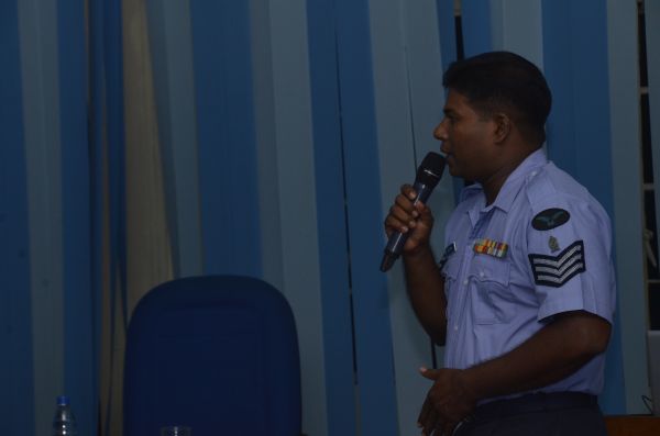 A Workshop for SLAF Comperes