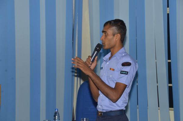 A Workshop for SLAF Comperes