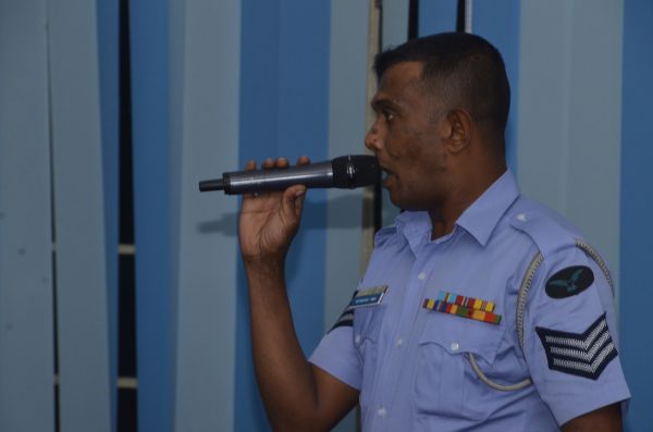 A Workshop for SLAF Comperes