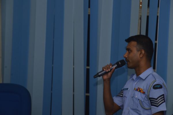 A Workshop for SLAF Comperes