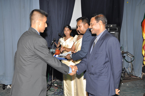 Sri Lanka Air Force English Day 2010