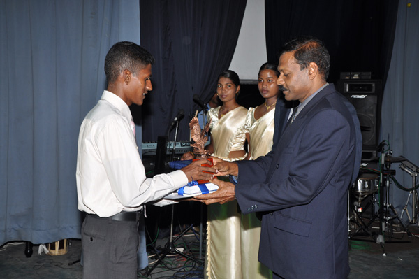 Sri Lanka Air Force English Day 2010