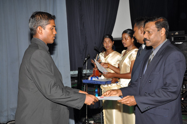 Sri Lanka Air Force English Day 2010