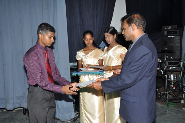 Sri Lanka Air Force English Day 2010