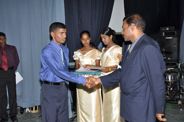 Sri Lanka Air Force English Day 2010