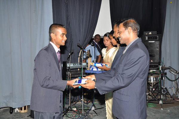 Sri Lanka Air Force English Day 2010