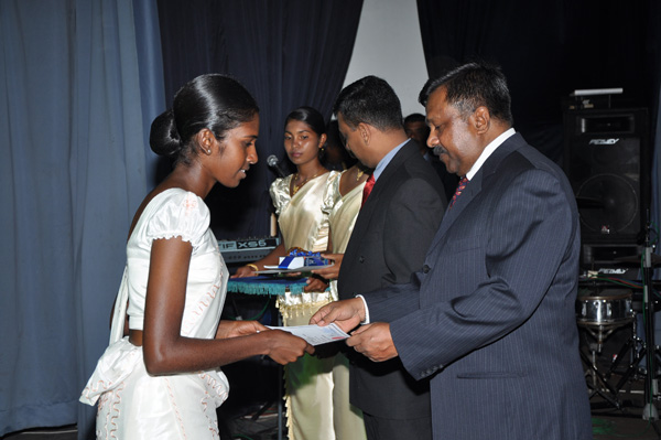 Sri Lanka Air Force English Day 2010